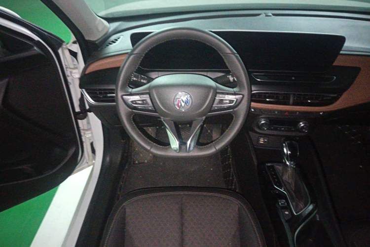 Used Buick Verano 2022 Pro 533T Fun Edition Steering Wheel