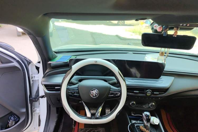 Used Buick Verano 2022 Pro GS Gale Edition Steering Wheel