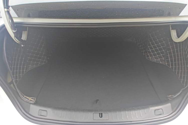 Used Buick Verano 2022 Pro GS Wind-Chasing Edition Trunk