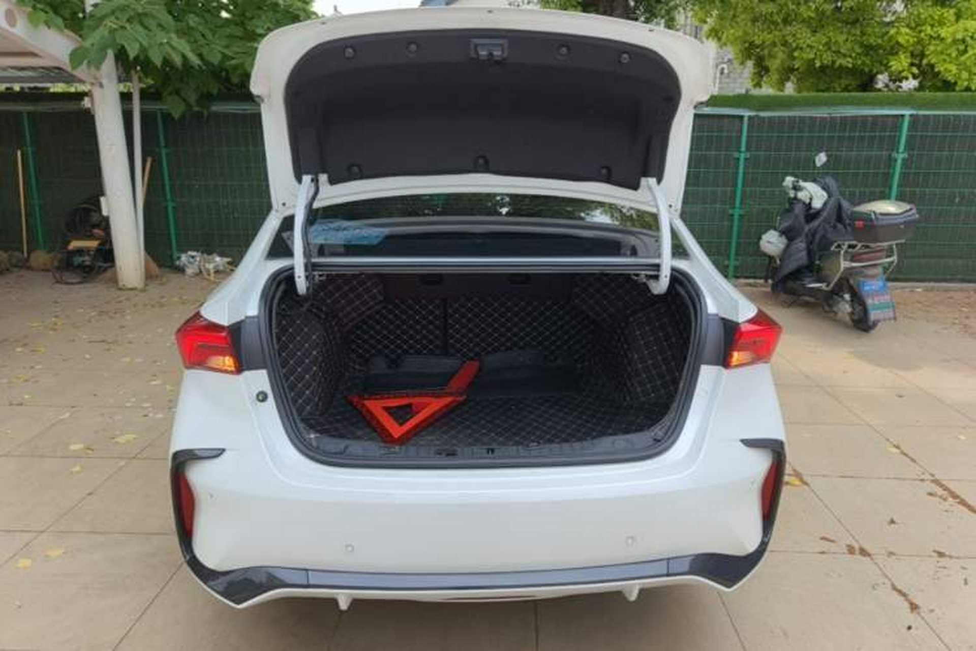 Used Buick Verano 2022 Pro GS Wind-Chasing Edition Trunk