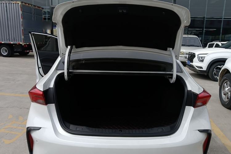 Used Buick Verano 2022 Pro GS Wind-Chasing Edition Trunk