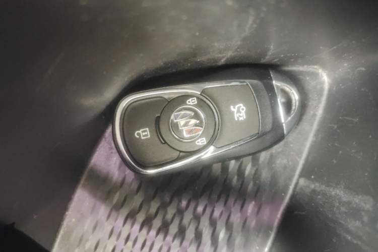 Used Buick Verano 2022 Pro GS Wind-Chasing Edition Vehicle Key
