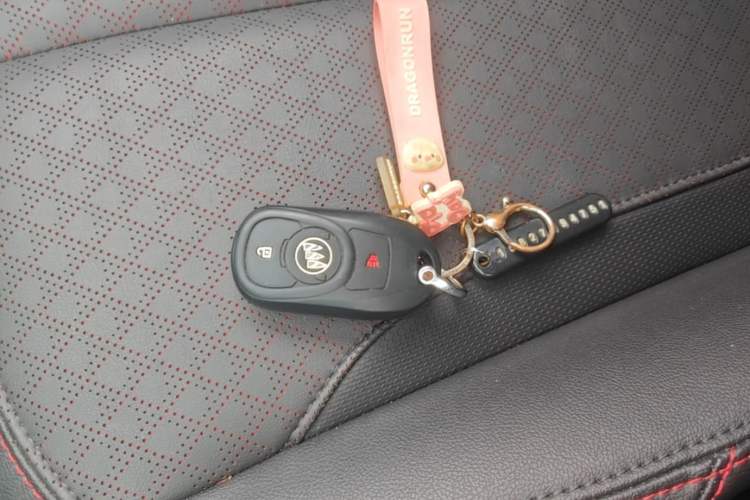 Used Buick Verano 2022 Pro GS Wind-Chasing Edition Vehicle Key