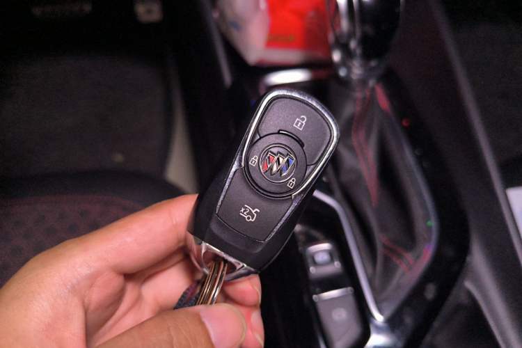 Used Buick Verano 2022 Pro GS Gale Edition Vehicle Key