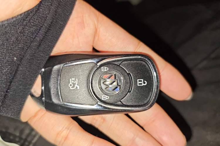Used Buick Verano 2022 Pro GS Gale Edition Vehicle Key