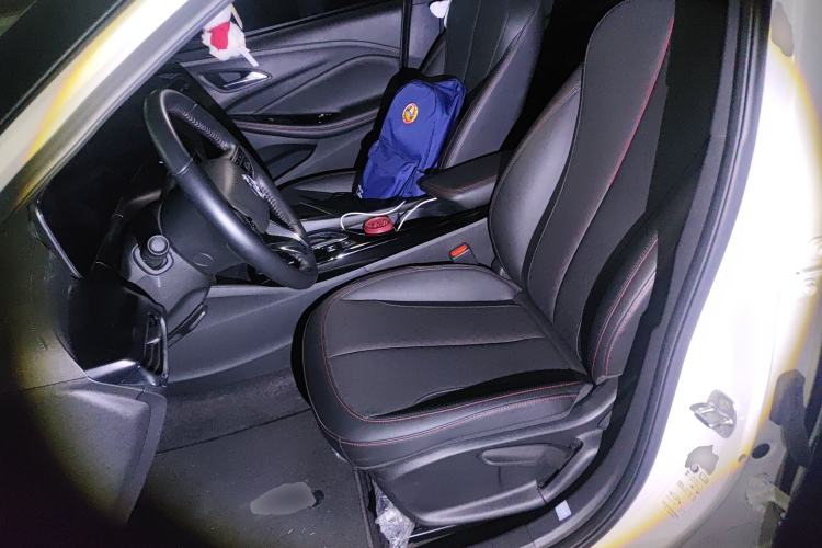 Used Buick Verano 2023 Pro GS Hunter Wind Edition Left Front Seat