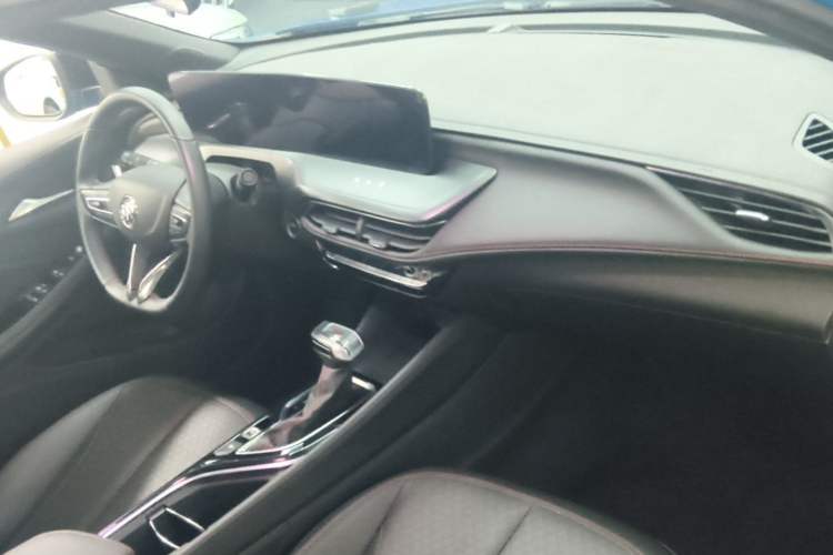 Used Buick Verano 2023 Pro GS Hunter Wind Edition Center Console