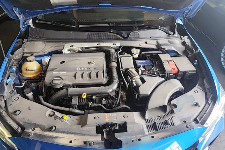Used Buick Verano 2023 Pro GS Hunter Wind Edition Engine Bay