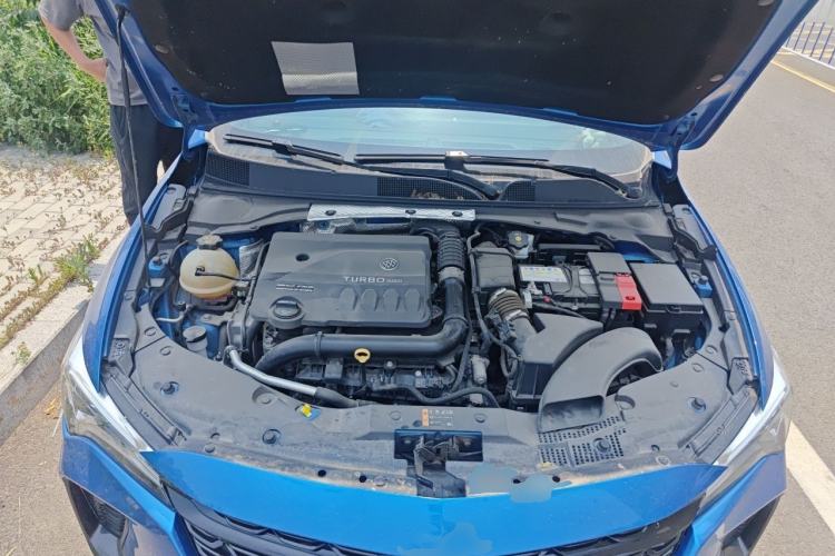 Used Buick Verano 2023 Pro GS Hunter Wind Edition Engine Bay