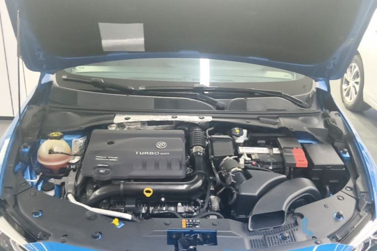 Used Buick Verano 2023 Pro GS Hunter Wind Edition Engine Bay