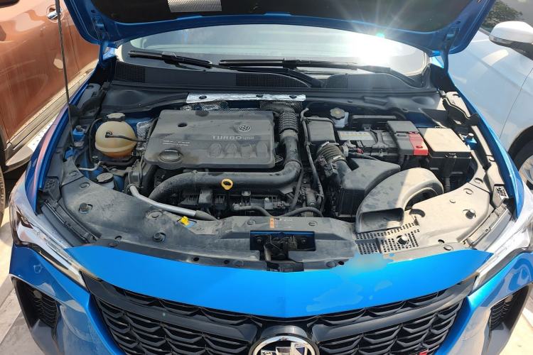Used Buick Verano 2023 Pro GS Swift Edition Engine Bay