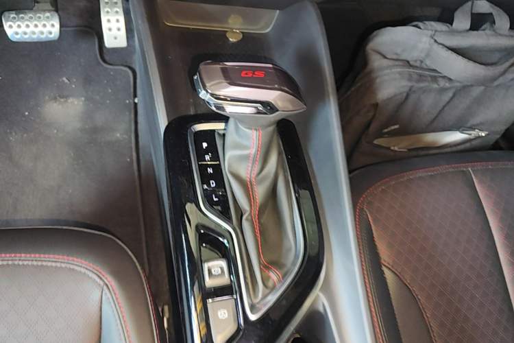 Used Buick Verano 2023 Pro GS Hunter Wind Edition Gear Lever