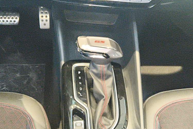Used Buick Verano 2023 Pro GS Swift Edition Gear Lever