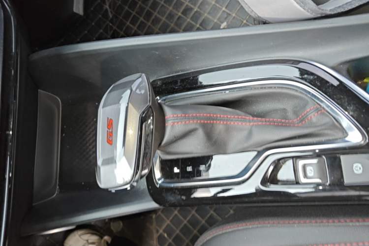 Used Buick Verano 2023 Pro GS Hunter Wind Edition Gear Lever