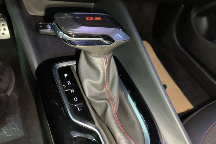Used Buick Verano 2023 Pro GS Swift Edition Gear Lever