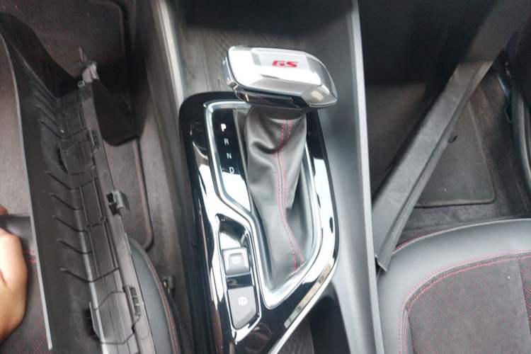 Used Buick Verano 2023 Pro GS Swift Edition Gear Lever