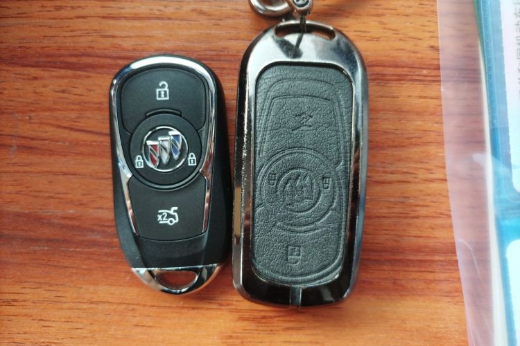 Used Buick Verano 2023 Pro GS Hunter Wind Edition Interior 1