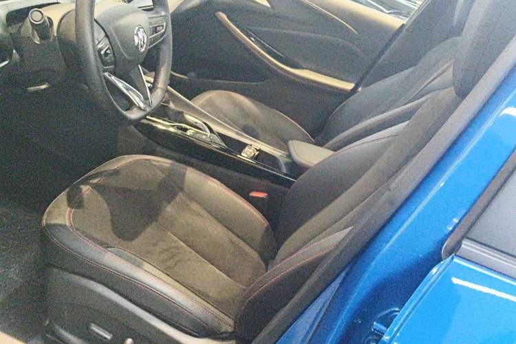 Used Buick Verano 2023 Pro GS Swift Edition Left Front Seat
