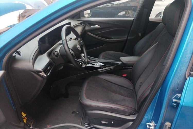 Used Buick Verano 2023 Pro GS Swift Edition Left Front Seat