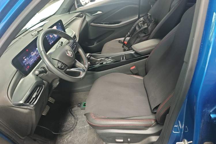Used Buick Verano 2023 Pro GS Swift Edition Left Front Seat