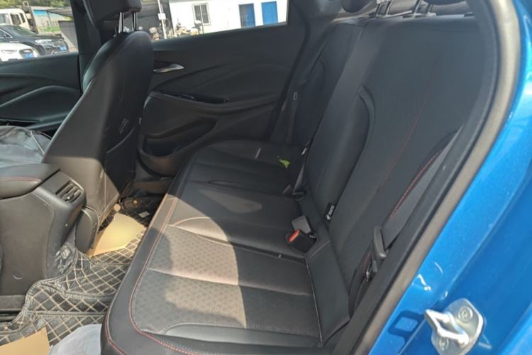 Used Buick Verano 2023 Pro GS Hunter Wind Edition Left Rear Seat