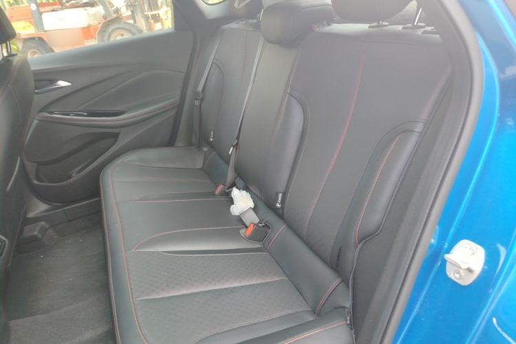 Used Buick Verano 2023 Pro GS Hunter Wind Edition Left Rear Seat