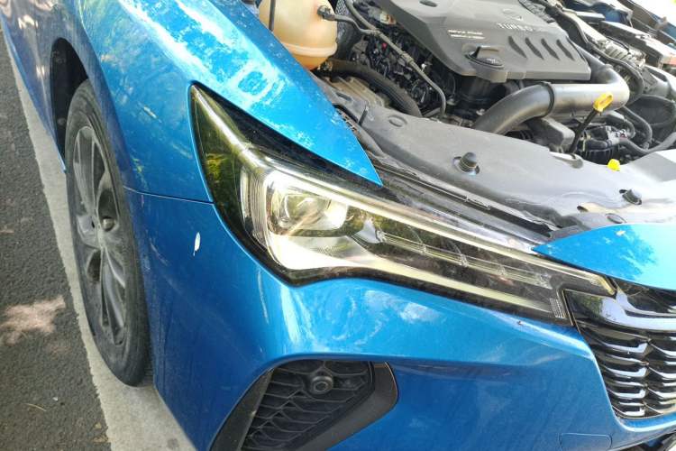 Used Buick Verano 2023 Pro GS Swift Edition Right Front Headlight