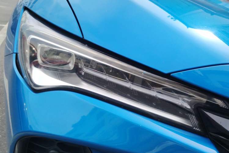 Used Buick Verano 2023 Pro GS Swift Edition Right Front Headlight