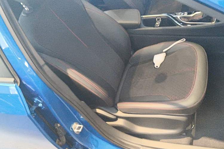Used Buick Verano 2023 Pro GS Swift Edition Right Front Seat