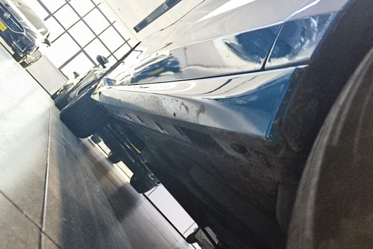 Used Buick Verano 2023 Pro GS Swift Edition Right Side Sill