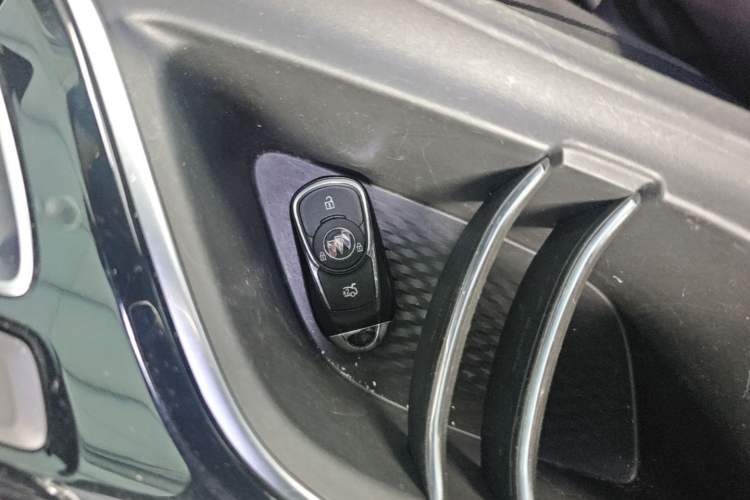 Used Buick Verano 2023 Pro GS Swift Edition Vehicle Key