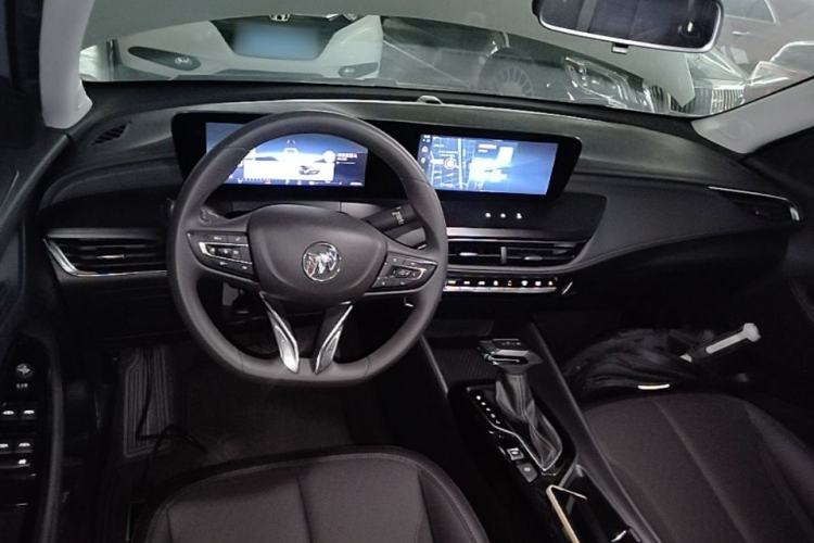Used Buick Verano 2023 Pro Enjoyment Edition Center Console