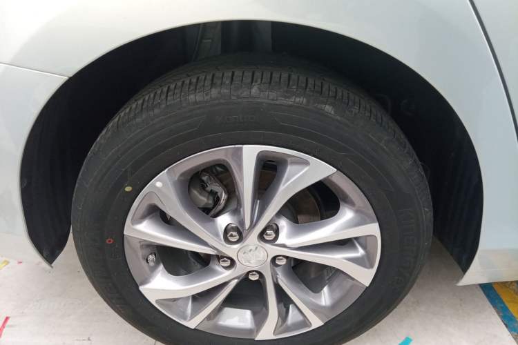 Used Buick Verano 2023 Pro Enjoyment Edition Exterior 8