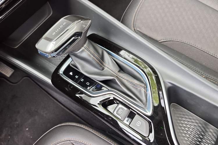 Used Buick Verano 2023 Pro Enjoyment Edition Gear Lever