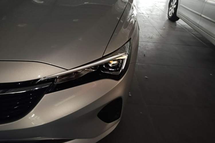 Used Buick Verano 2023 Pro Enjoyment Edition Left Front Headlight