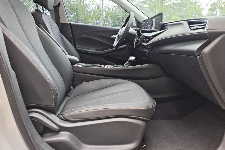 Used Buick Verano 2023 Pro Enjoyment Edition Right Front Seat