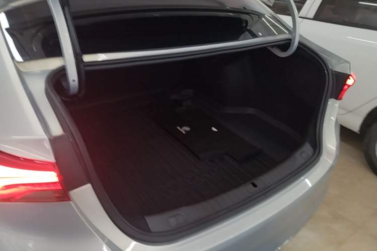 Used Buick Verano 2023 Pro Enjoyment Edition Trunk