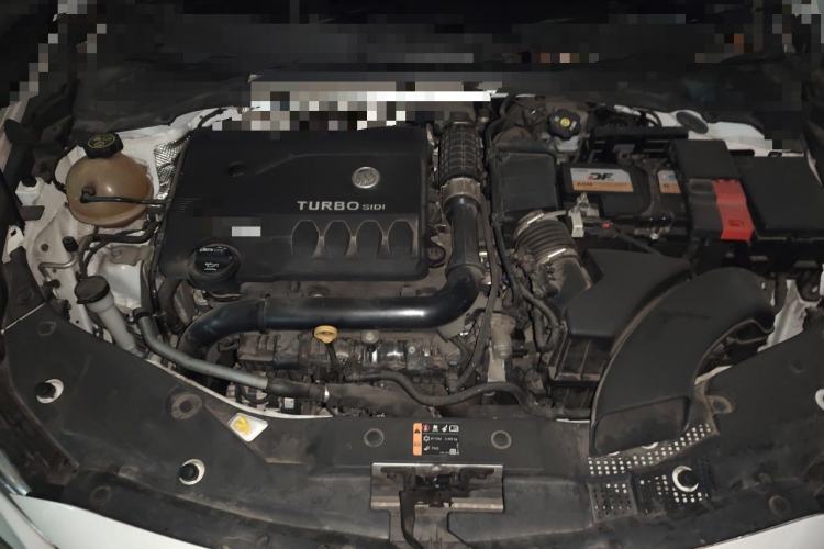 Used Buick Verano 2023 Pro GS Hunter Wind Edition Engine Bay