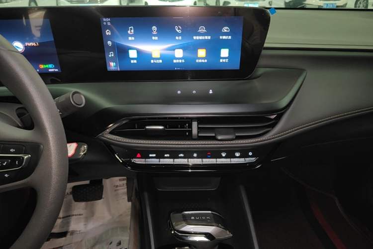 Used Buick Verano 2023 Pro Enjoyment Edition Audio And AC Panel