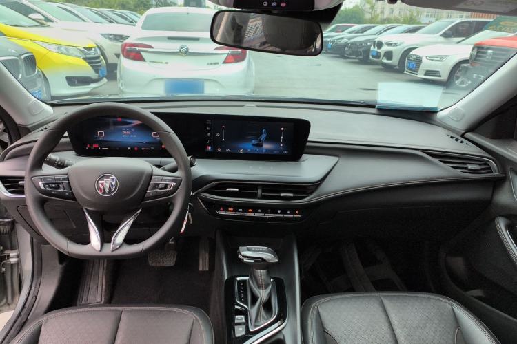 Used Buick Verano 2023 Pro Enjoyment Edition Center Console