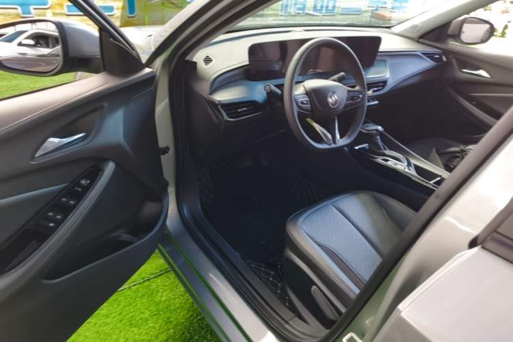 Used Buick Verano 2023 Pro Enjoyment Edition Driver Seat