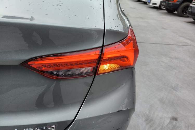 Used Buick Verano 2023 Pro Enjoyment Edition Exterior 3