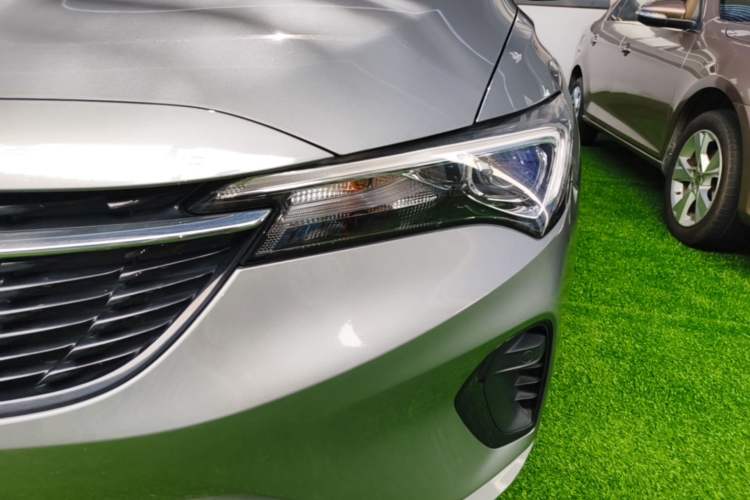 Used Buick Verano 2023 Pro Enjoyment Edition Left Front Headlight