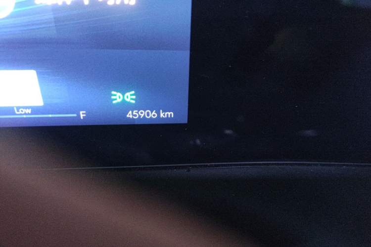Used Buick Verano 2023 Pro Enjoyment Edition Odometer Close Up