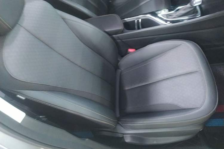 Used Buick Verano 2023 Pro Enjoyment Edition Right Front Seat