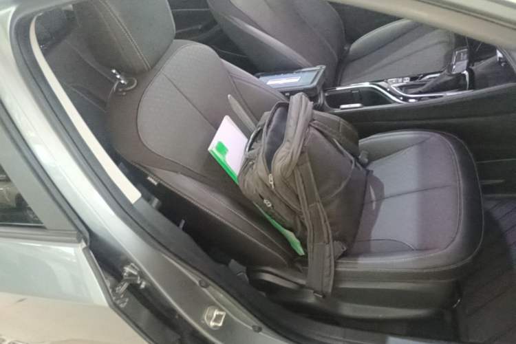 Used Buick Verano 2023 Pro Enjoyment Edition Right Front Seat