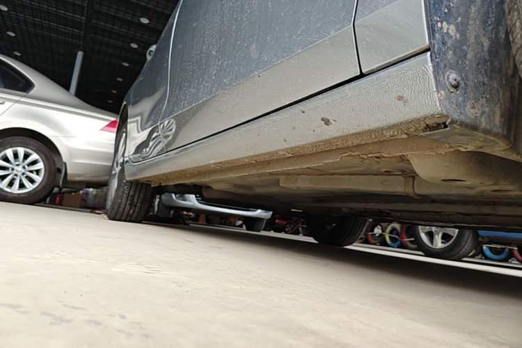 Used Buick Verano 2023 Pro Enjoyment Edition Right Side Sill