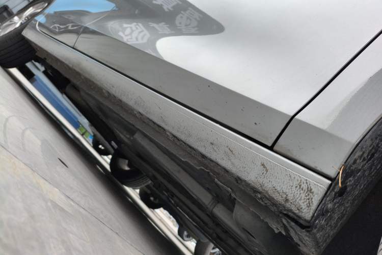 Used Buick Verano 2023 Pro Enjoyment Edition Right Side Sill