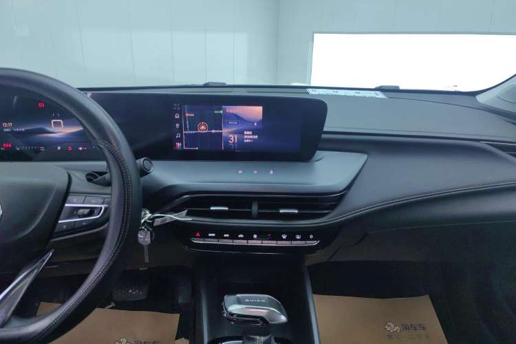 Used Buick Verano 2023 Pro Enjoyment Edition Audio And AC Panel