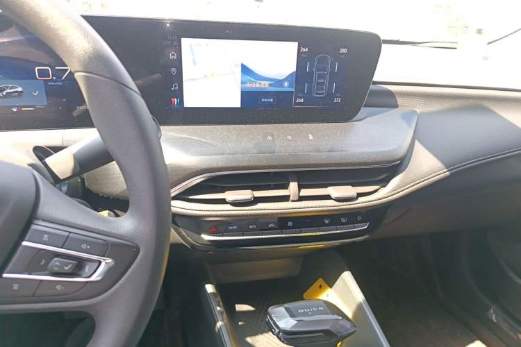 Used Buick Verano 2023 Pro Enjoyment Edition Audio And AC Panel